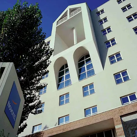 Novotel Firenze Nord Aeroporto Hotel 4*