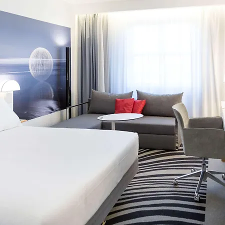 Novotel Firenze Nord Aeroporto Hotel 4*