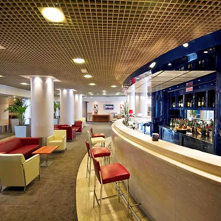 Novotel Firenze Nord Aeroporto 4*