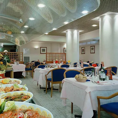 Novotel Firenze Nord Aeroporto 4*